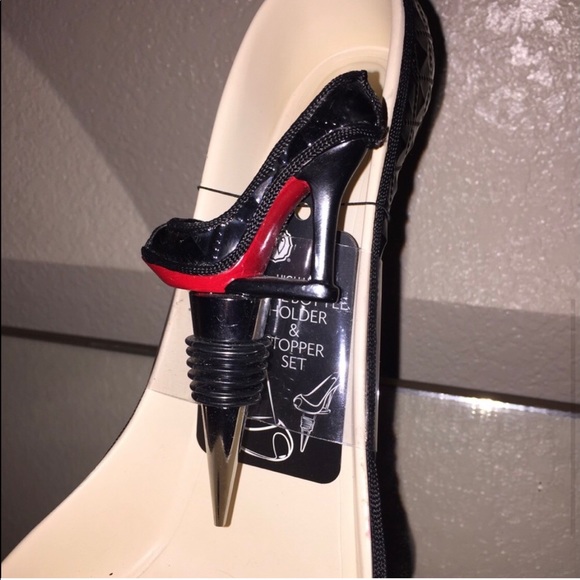 👠New! Beautiful wine holde With wine topper and shooter holder 3 pieces 👠 - Picture 5 of 6